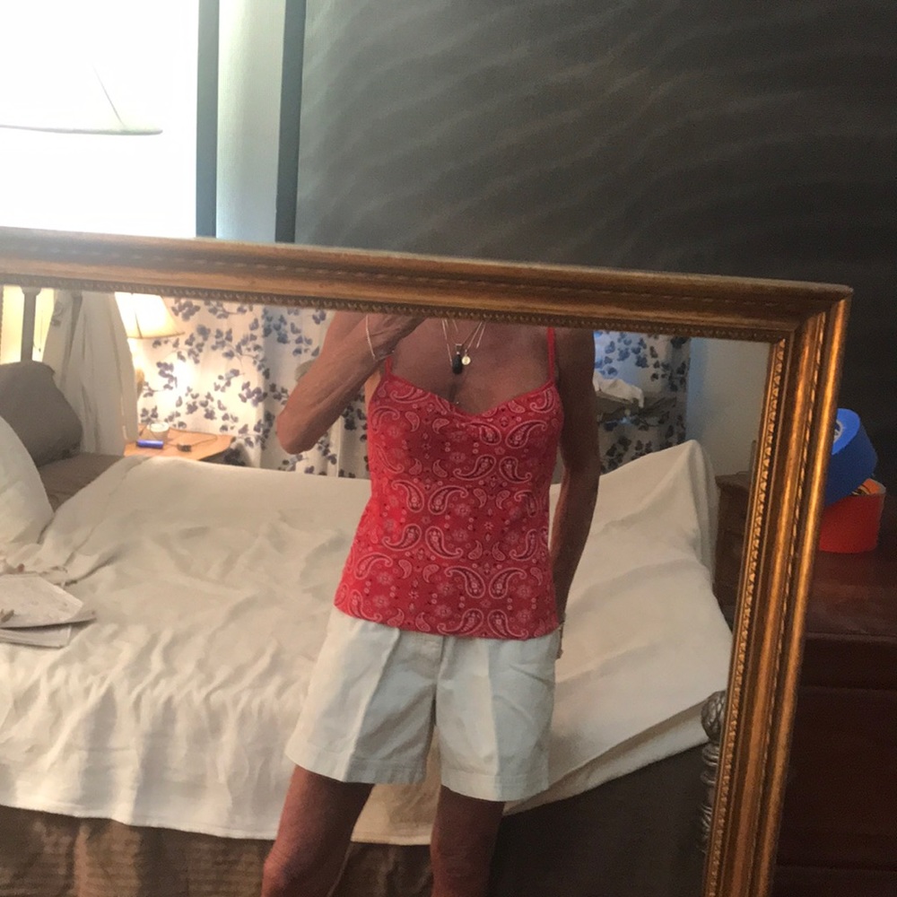 Women’s tops